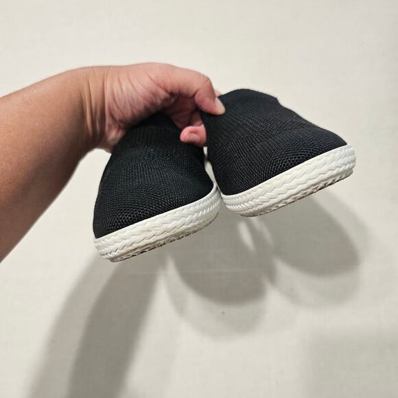 TOMMY BAHAMA Knit Memory Foam Slip-Ons Black White Size 10 - Picture 4 of 8